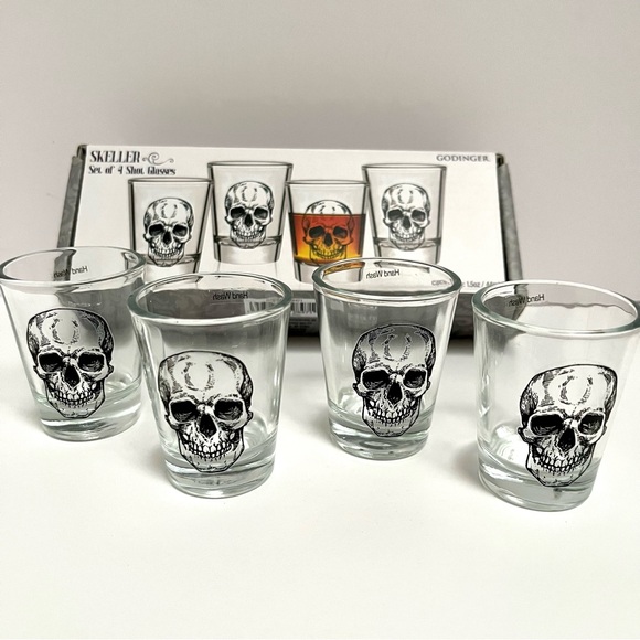 Skeleton Shot Glasses Set of 4 New In Box💀 - Picture 1 of 7